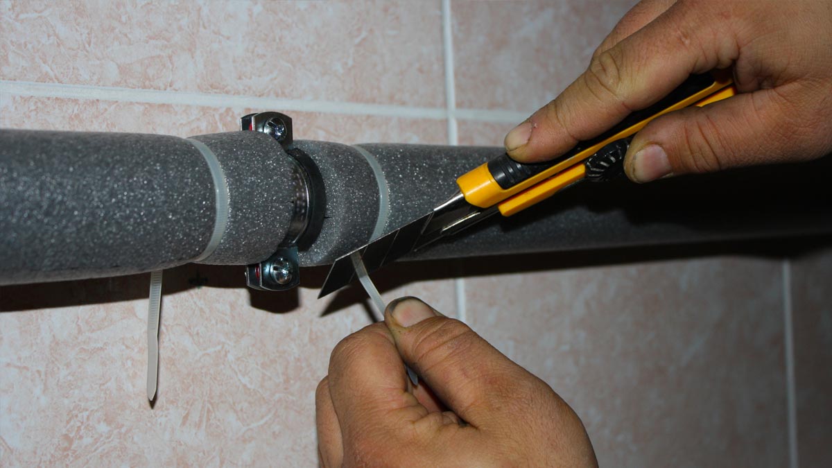 How to Properly Insulate Your Pipes and Prevent Freezing